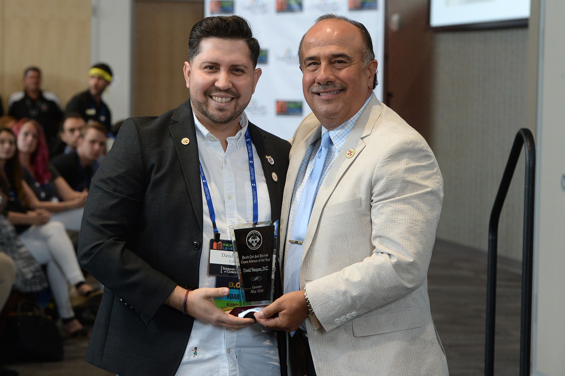 Vasquez named ROAR Career Adviser of the Year