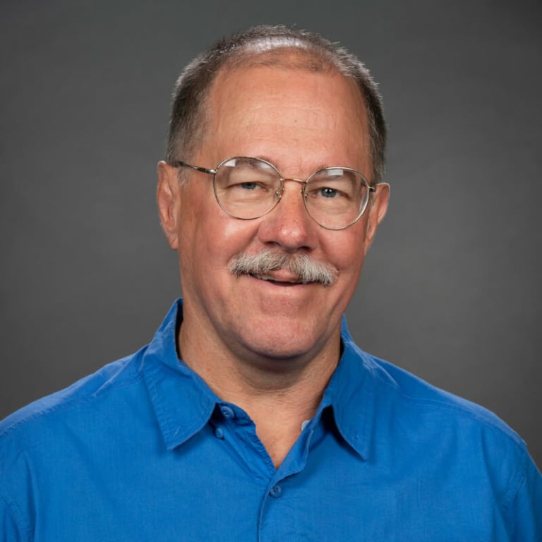 Service Award Winner Bill Decken